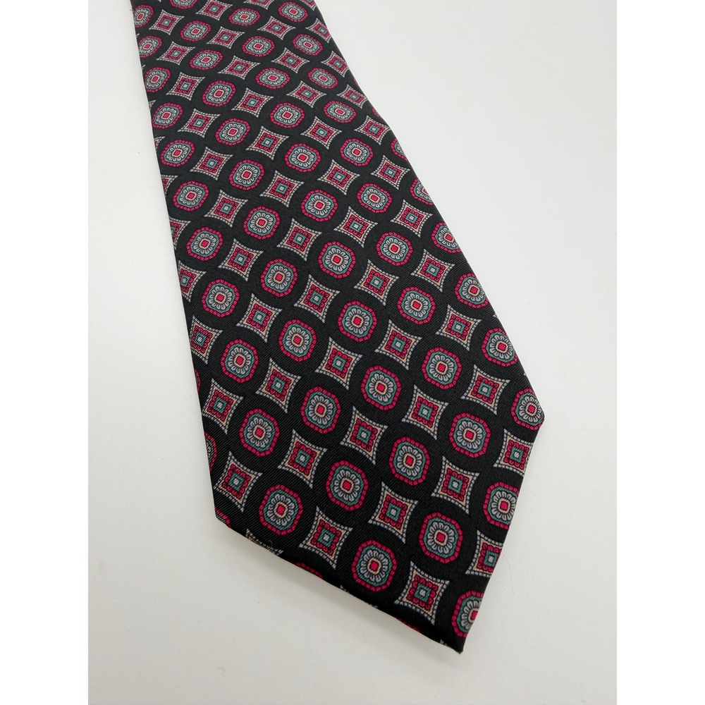 Bancroft Ltd Vintage New York Mens Silk Tie Red Grey Black Geometric Medallion